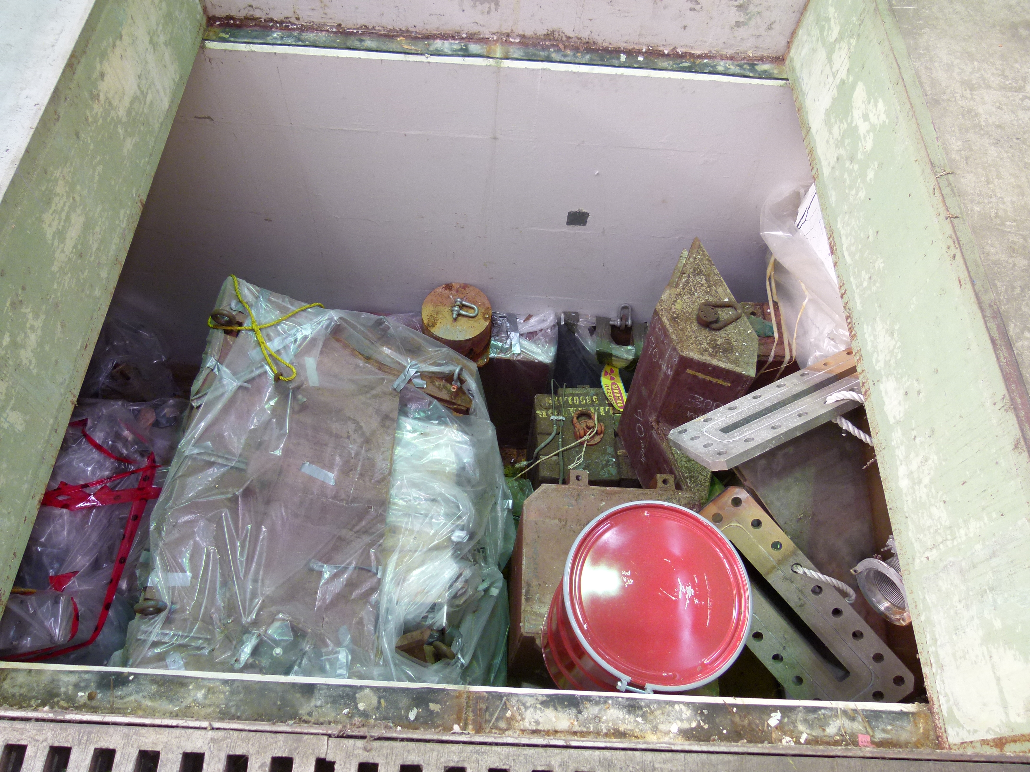 20130201_radwastepit_P1020720.JPG