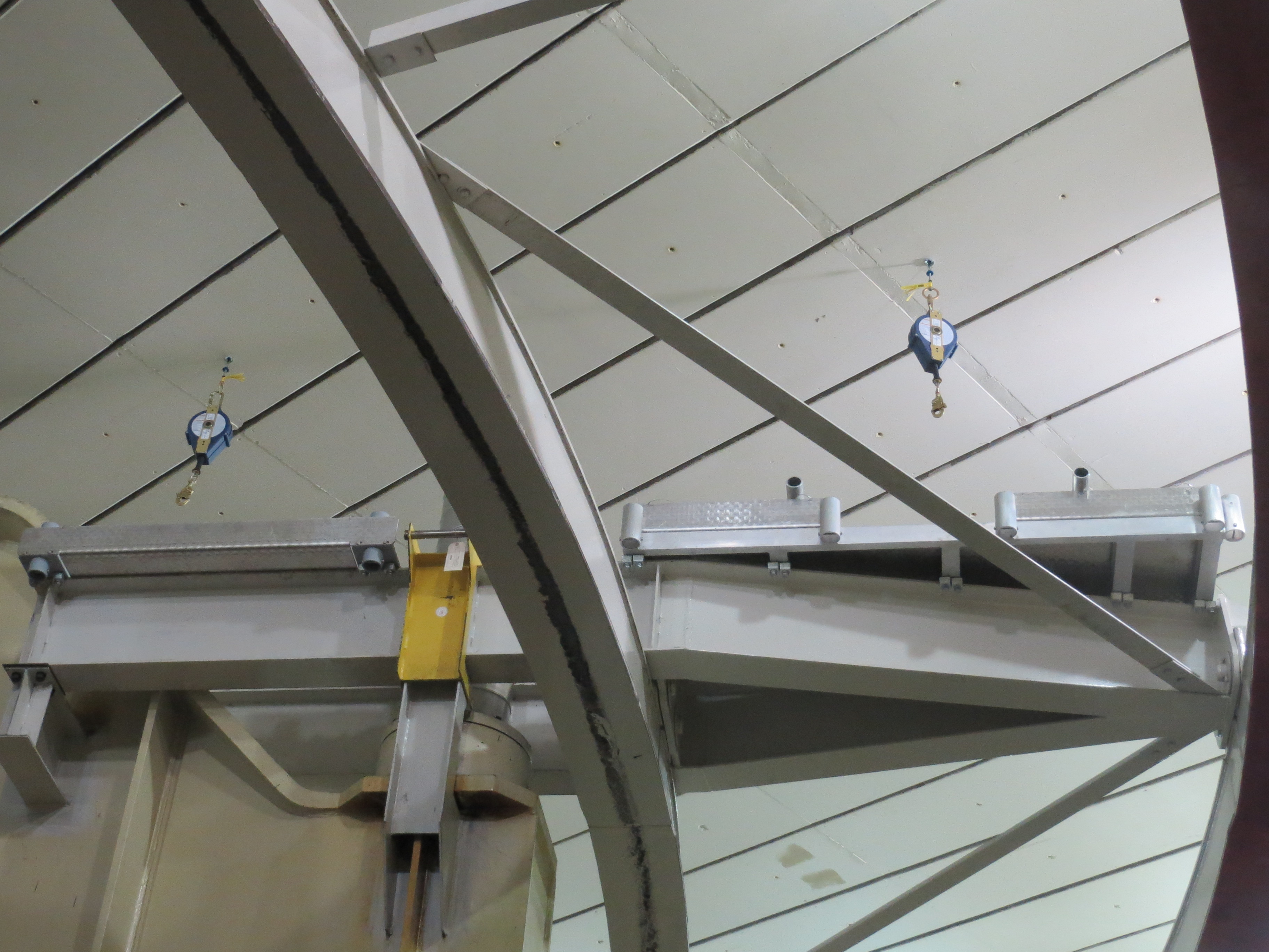 station_9_ceiling_anchors_SRLs_10april2013-002.JPG