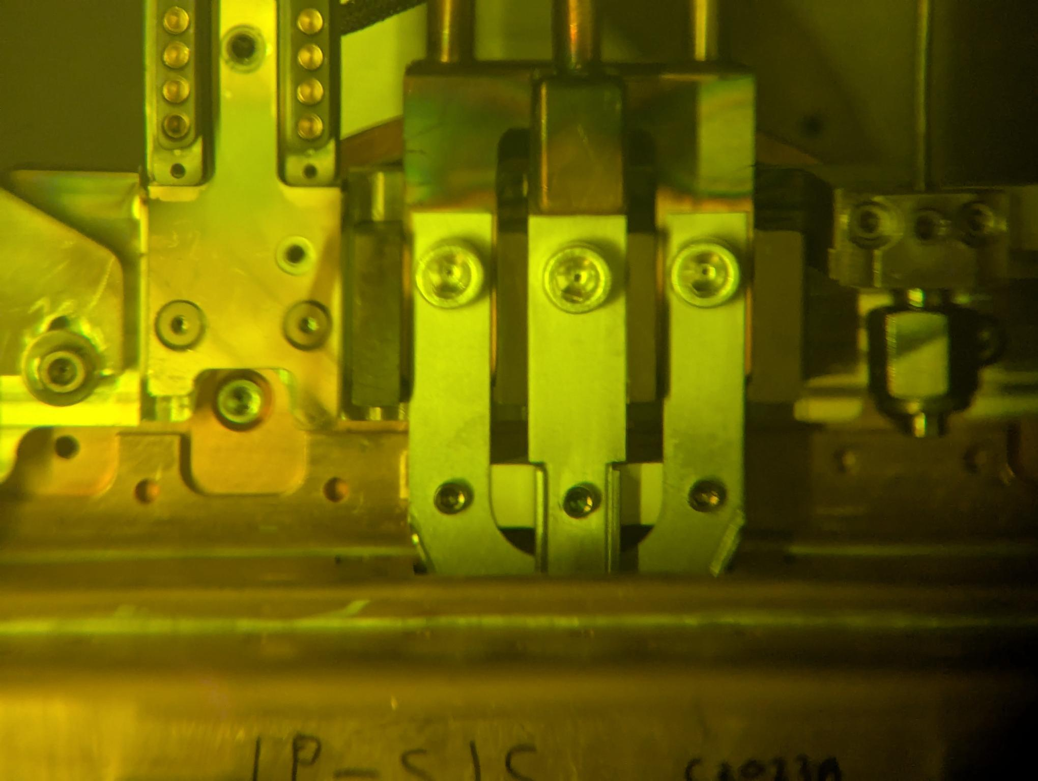 Transfer_tube_bolts.jpg